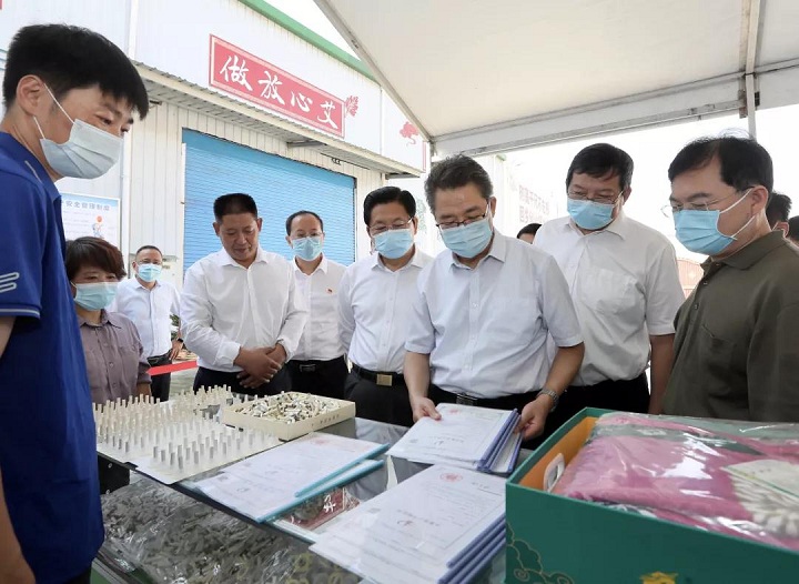 申长雨在河南南阳调研时强调 建立立体化中医药知识产权保护体系