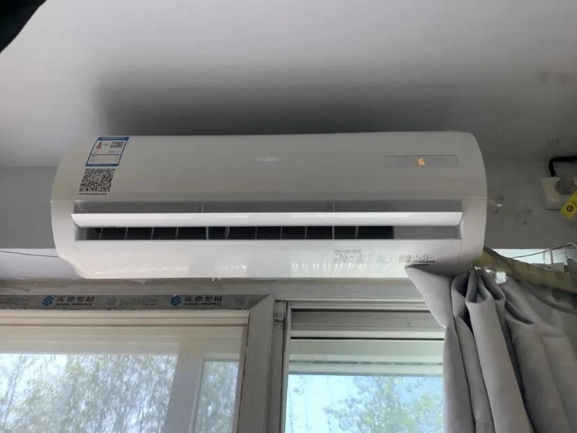 河南这所大学吃住条件超好！有3大校区，10余个食堂，还早早供暖