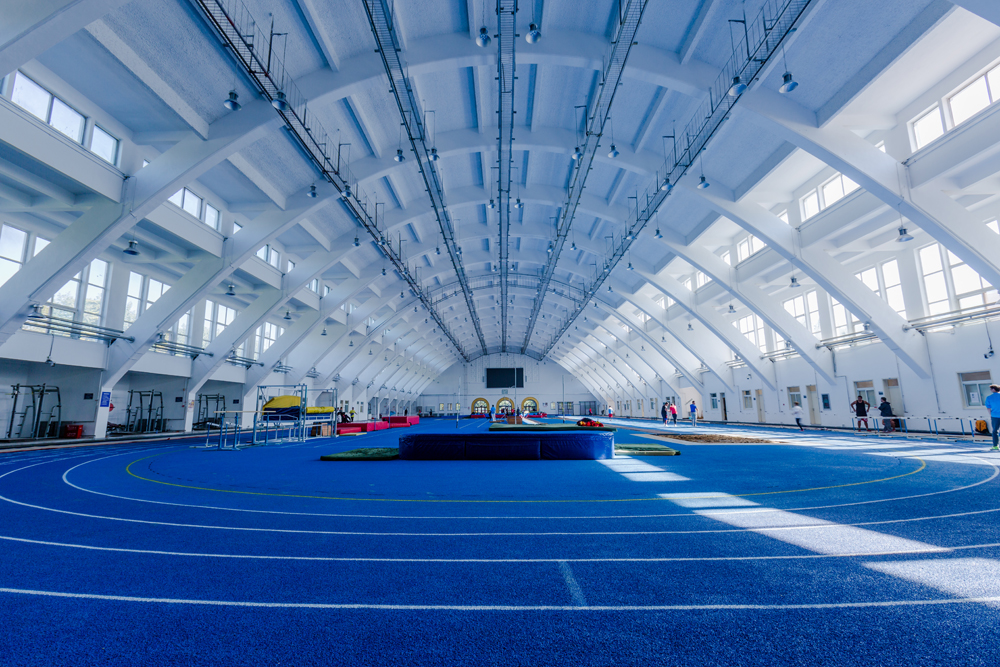 北京体育大学毕业生都去哪儿了？70%从事教育文体，年薪10.98万元