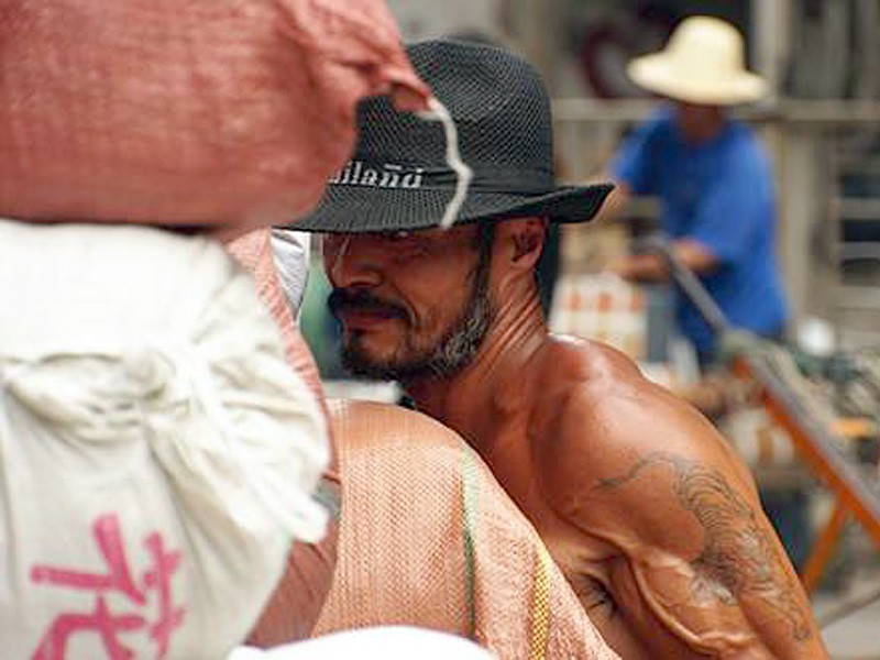 9年前，武汉汉正街那个火遍全网的“板车哥”，今也靠直播捞钱？