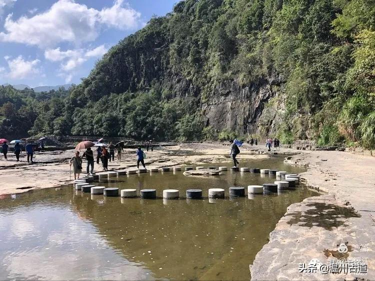 溪流瀑布、廊桥古村，妥妥的一日游线路