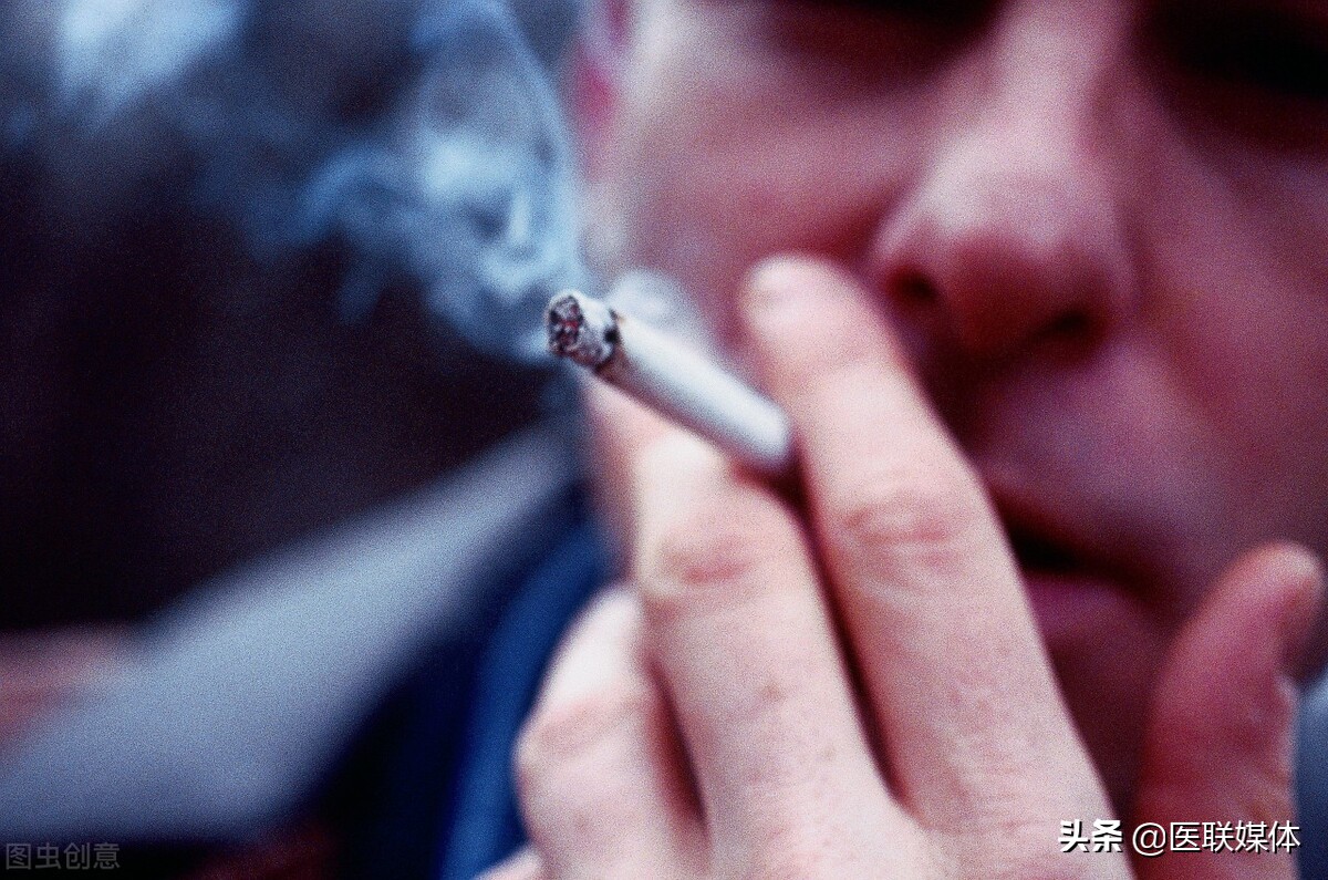 咽喉肿瘤治疗方案（20年烟龄中年男性喉癌确诊后的治疗选择）