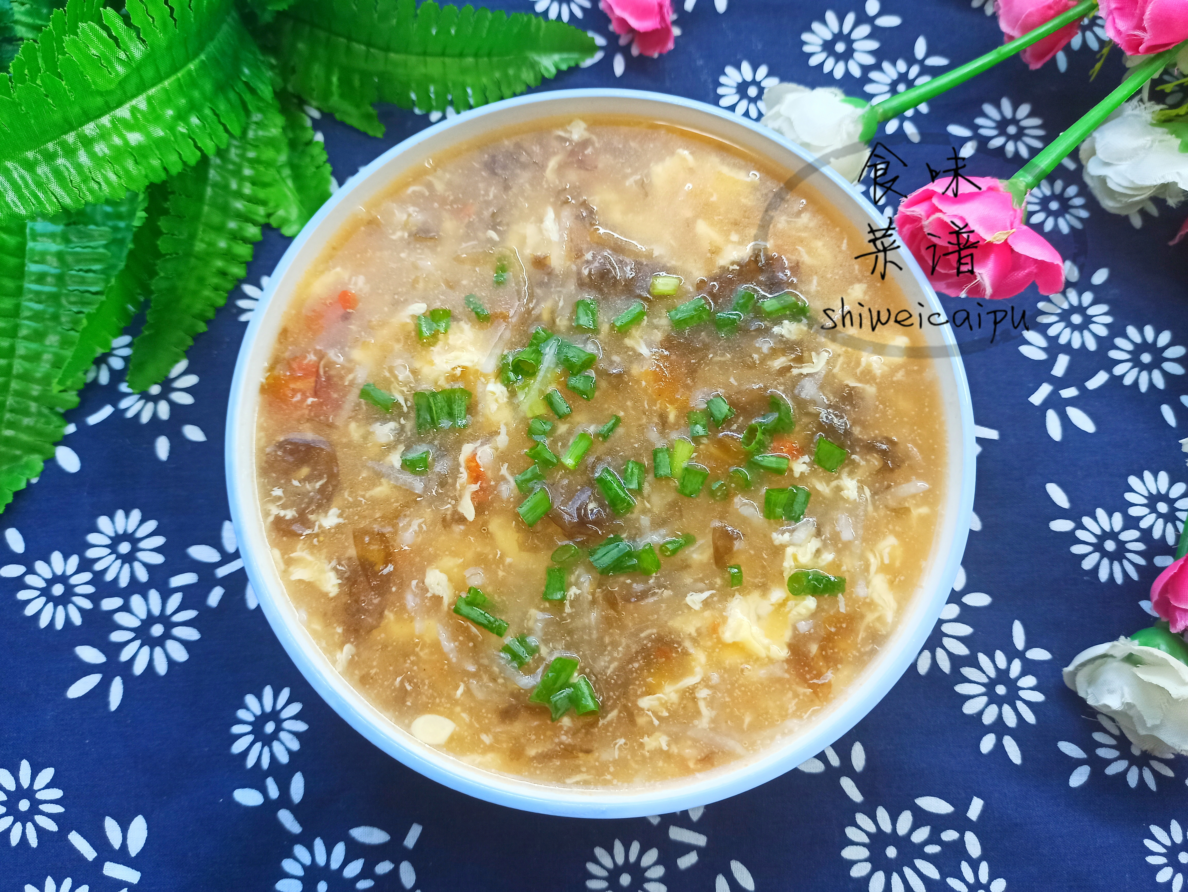 嗓子干痒不舒服，教你3款养生汤，润肺止咳很有效，成本才几块钱