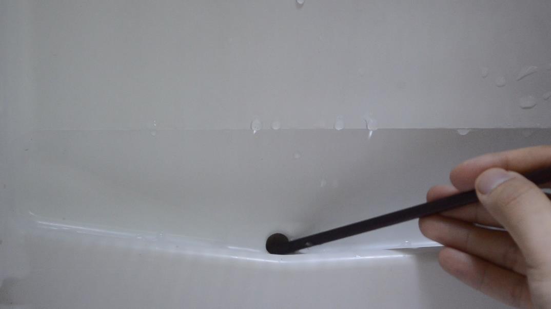 冰箱冷藏室排水孔老结冰怎么办？一个简单的方法，轻松解决，实用