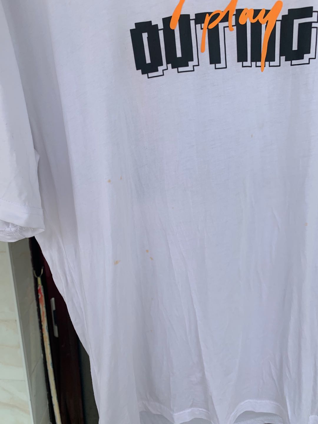 衣服上的油渍怎么洗掉？教你轻松去油渍