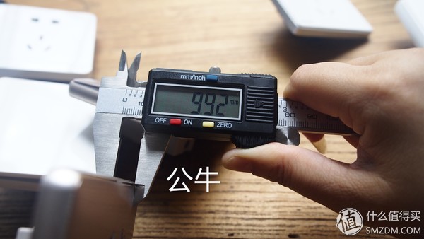 无边框开关插座拆解评测：罗格朗、施耐德、西门子、西蒙和公牛
