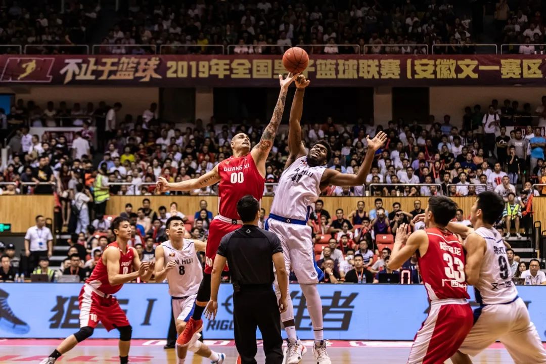 为什么cba不升降级(终止管办分离后招商不力，NBL能盼来和CBA恢复升降级关系吗？)