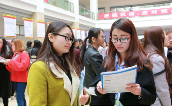 读大学选择省内好还是省外好？两者区别明显，别等毕业了才后悔