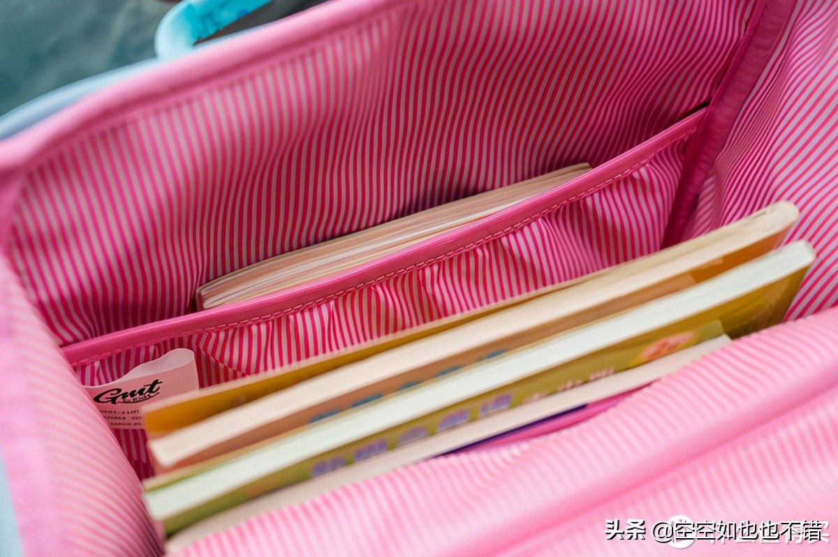 容易忽略的书包送给表妹的六一礼物，GMT“挪威小方包”上手体验