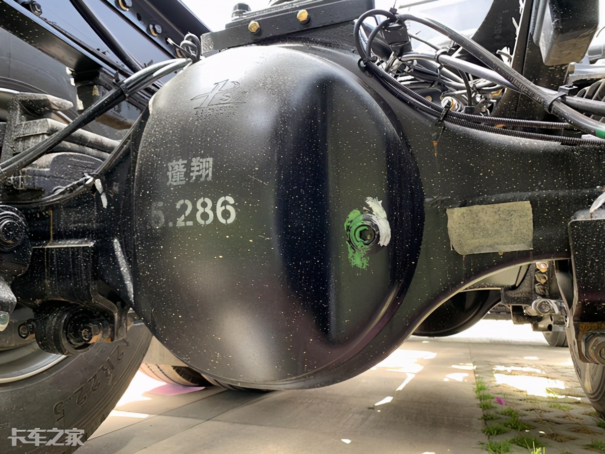 5分钟就能“回血”，充换一体纯电动红岩杰狮H6续航达200km