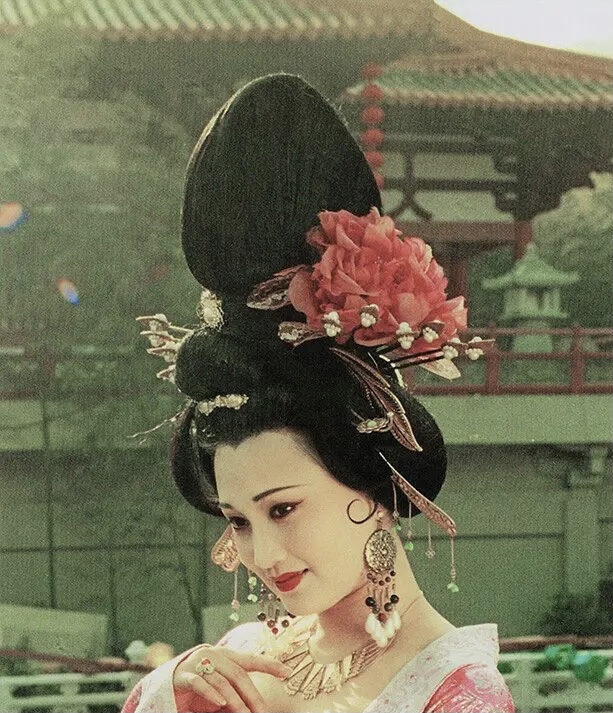 星星眼，鹅蛋脸，古装美女我只服这7位，看她们是如何惊艳四座的