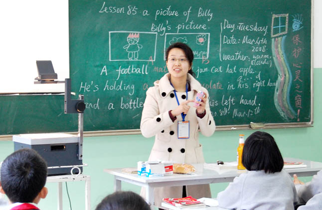 高考英语降为副科，物理和历史成了座上宾？看看教育部怎么说