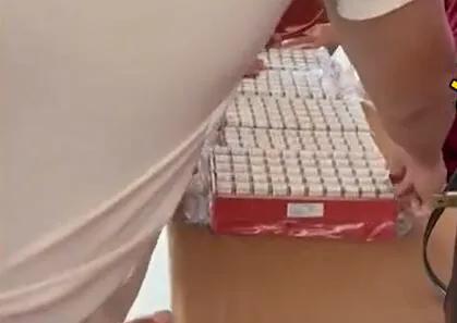 山东一男子为结婚的兄弟准备千元硬币，仪式感满满，网友都羡慕了