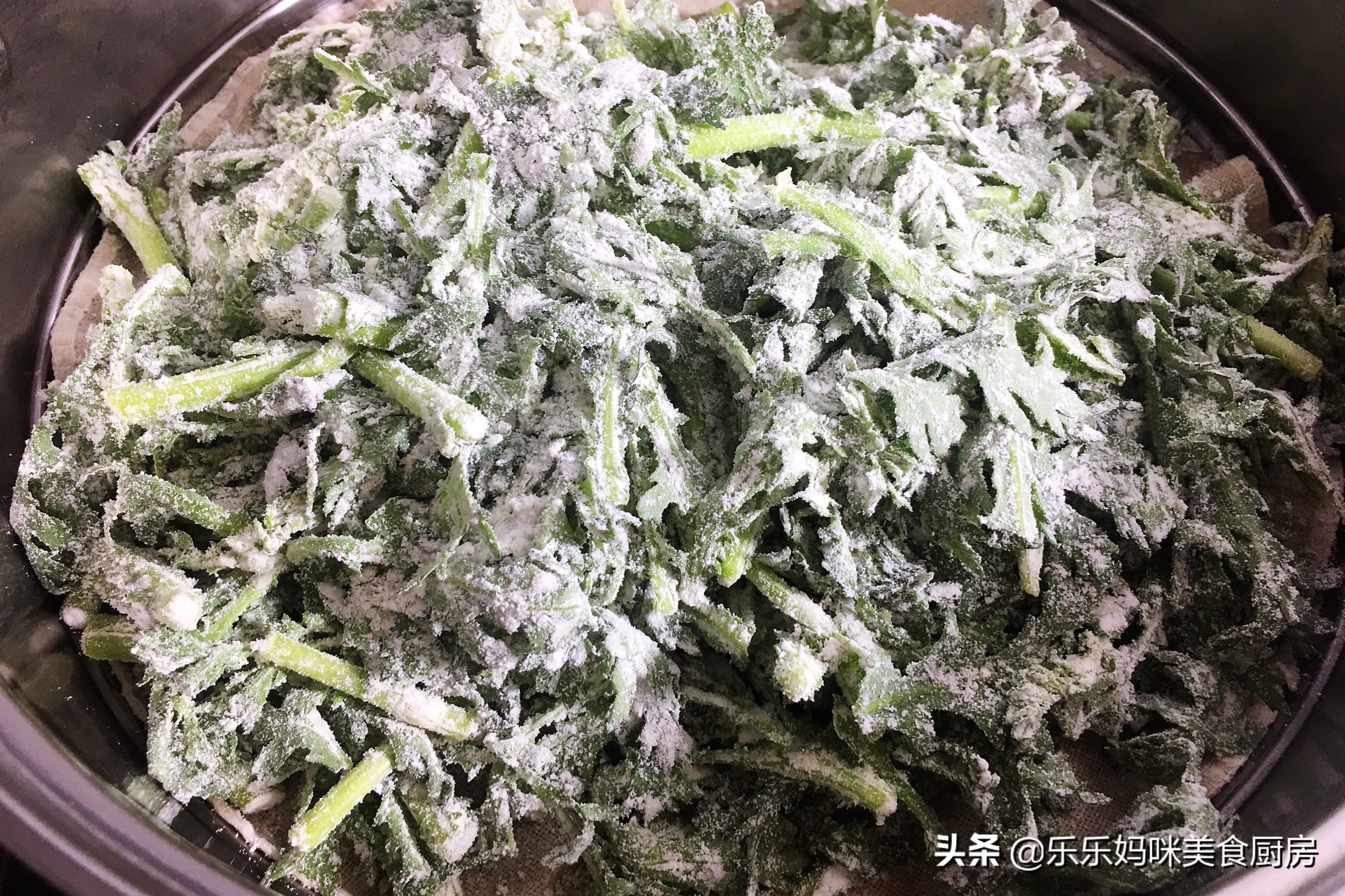 茼蒿菜的做法是什么（3种好吃做法低脂又营养）