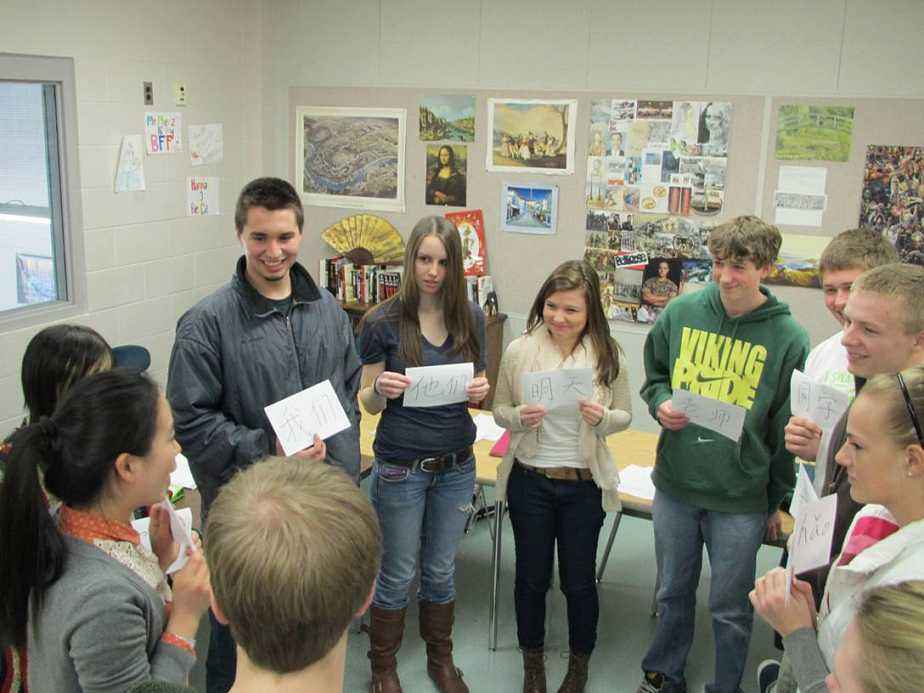 你能接受“错的人多了就是对”吗？