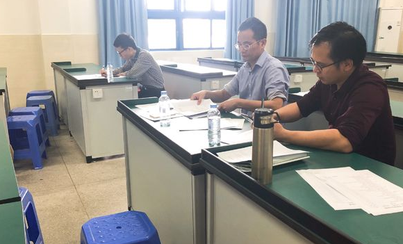 小学“教师编”或不再吃香，未来这类教师可能会逆袭，成为香饽饽