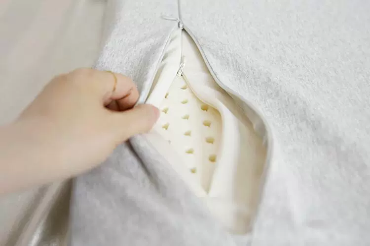 苏老伯泰国有机乳胶测评 酸痛脖颈有救了