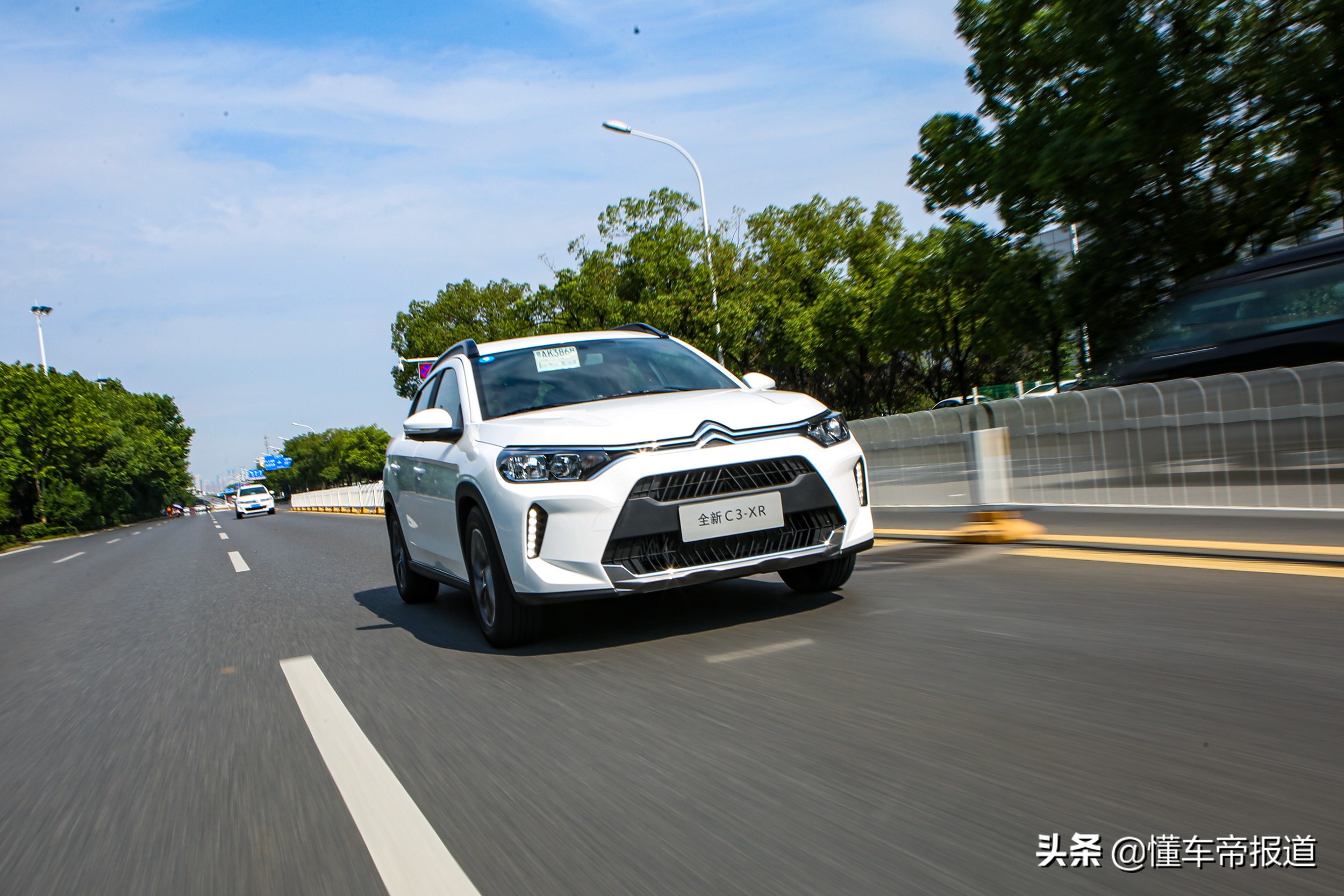 新车｜预算只有10万出头，买它还是其他？试驾雪铁龙C3-XR
