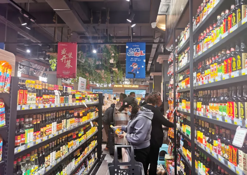 奔走相告!“华豫佰佳国槐街店”开启盛世华章