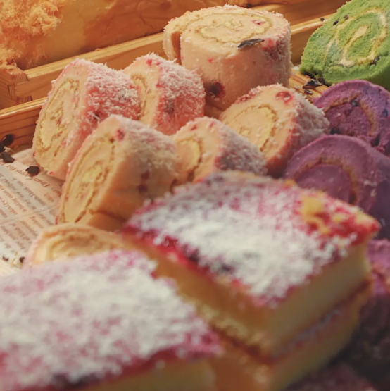 酷！坐拥19个食堂，汇聚8大菜系，武汉这所高校把餐厅打造成了“网红”