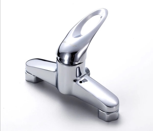 delta brass roman tub faucet