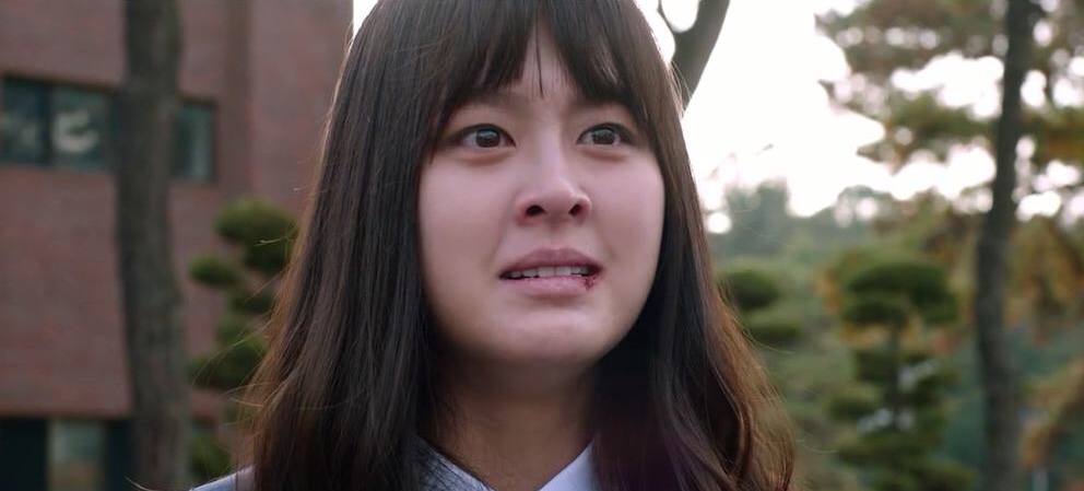 韩国电影《蚯蚓》，比鬼怪更可怕的是什么？