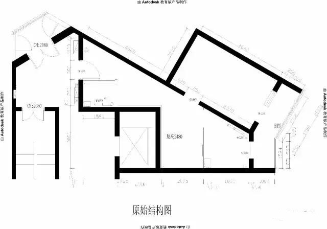 北漂母女住“三角”房，母女同住无隐私，厨房油烟飘全屋，47㎡逆袭