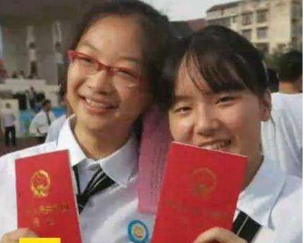 北大今年最小本科生，年仅15岁，高考成绩696分，网友：神童