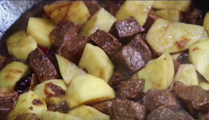 土豆燉牛肉,土豆燉牛肉家常做法