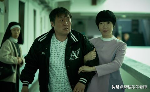 《SF8》剧照公开：Uie甜蜜始源，李子气2778:0；夫子颓废骑重机，Hani被刺。。。。。。