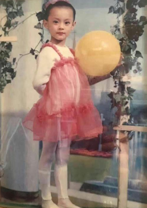 19年前，孙俪资助了“白眼狼”向海清，但她从未想过，会走到今天