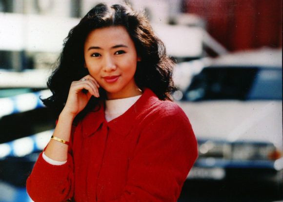 有颜值，有名气，明明可以靠自己，却偏偏要嫁豪门，结果一言难尽