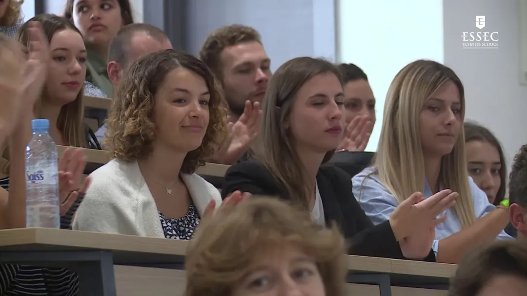 金融专业择校挑花眼?拥有CFA认证的法国高校盘点