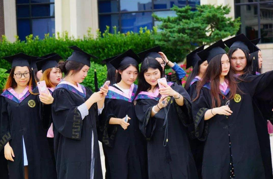 大学若报考这5大专业，尽量攻读第二学位，学长：毕业好处多多