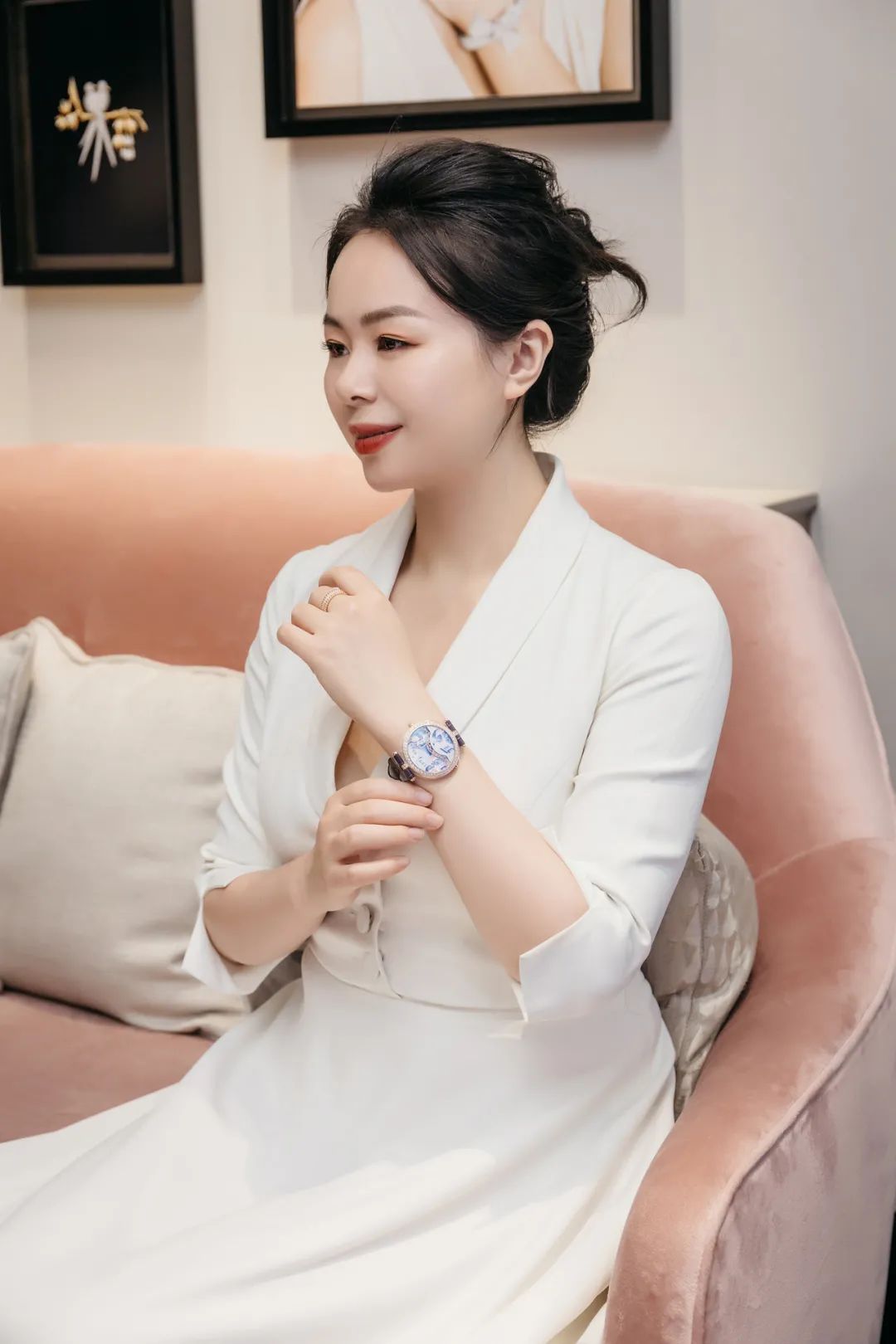 梵克雅宝情人桥手表多少钱（女人的浪漫选择）