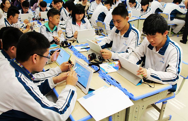 黄冈中学从曾经闻名全国，到现在销声匿迹，名校究竟为何没落