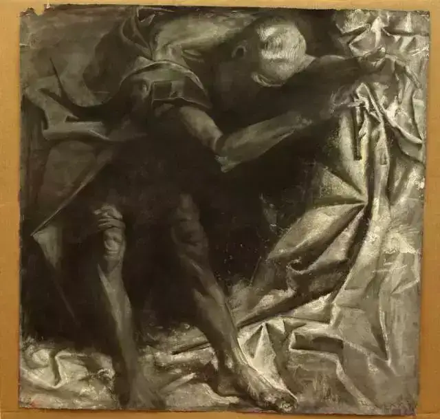 列宾美术学院素描作品，带你走进那个世界，对美另类的诠释