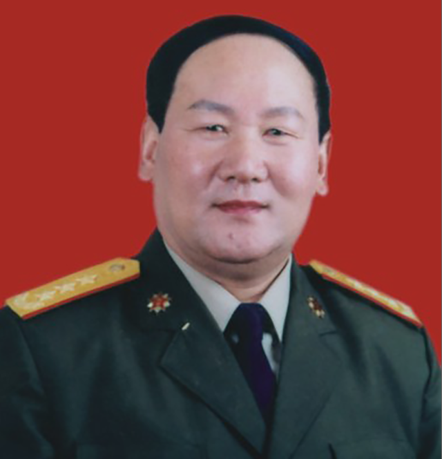 1985年裁军重组七大军区，司令员都是谁？后来又被授予了什么军衔
