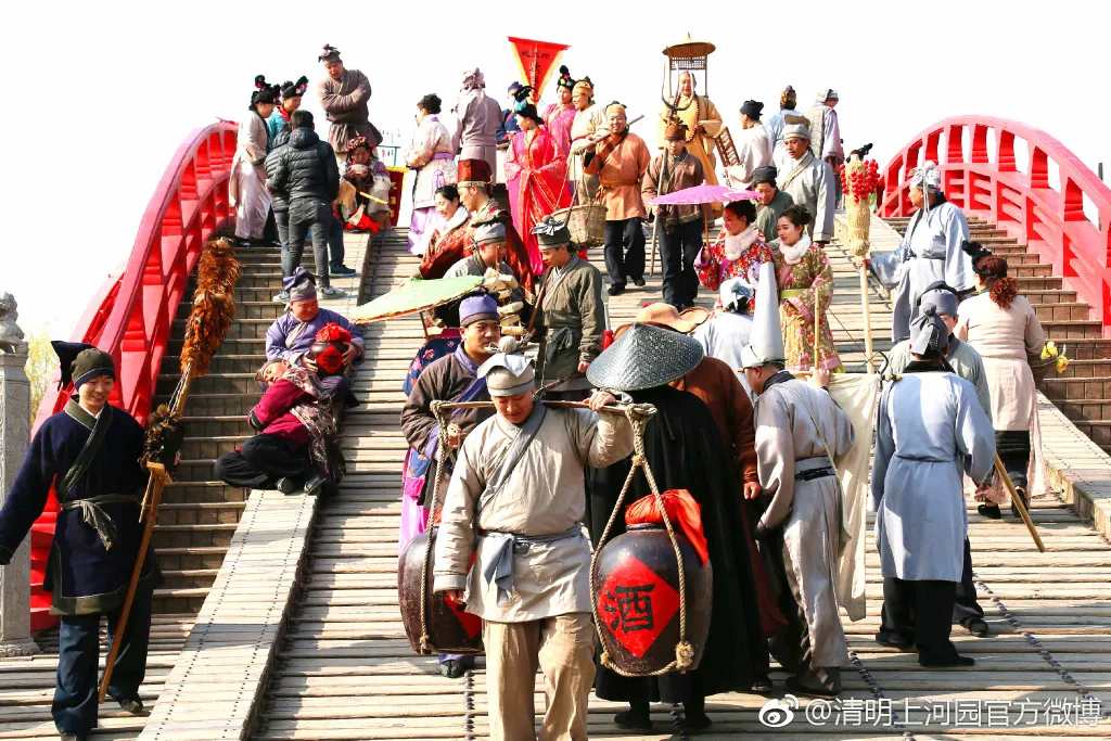常年被黑被吐槽,实际是个唐风国潮不输西安的宝藏旅行地