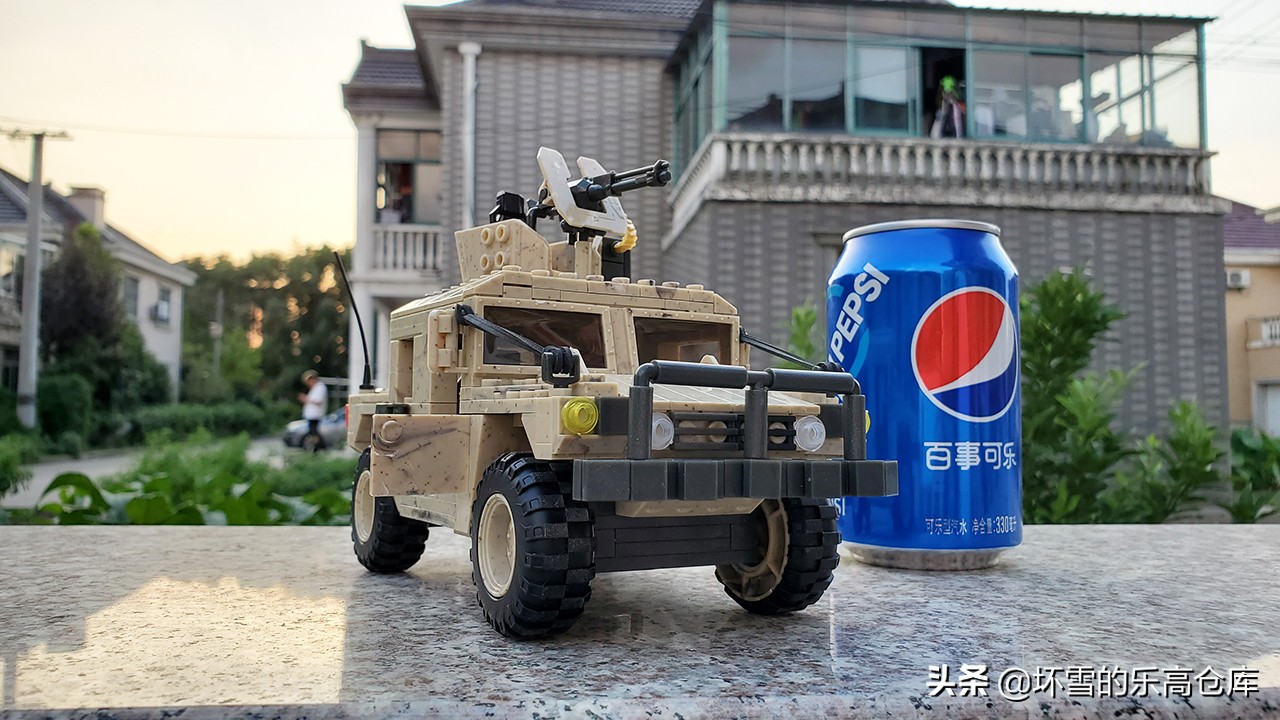 128元一辆的国产悍马，还是迷彩涂装，表现到底怎么样呢？