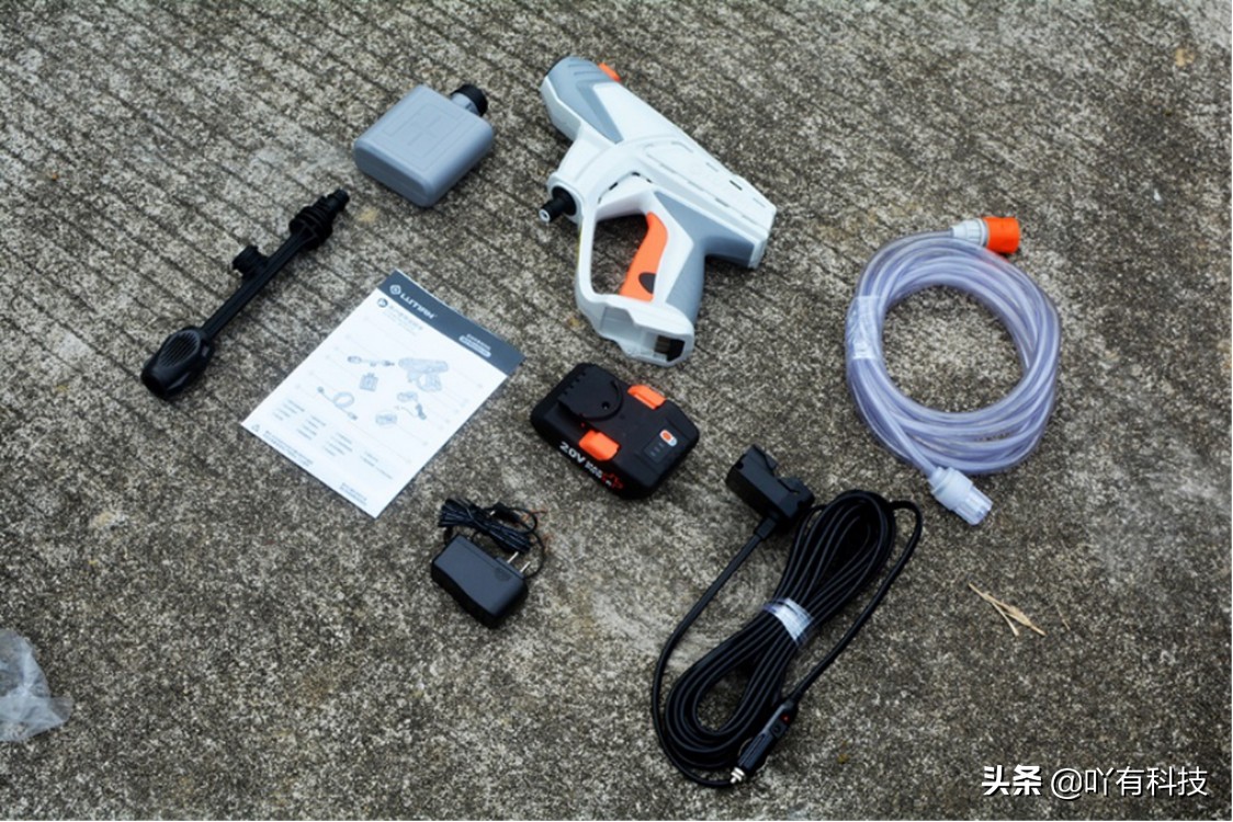 洗车机中的霸王枪，绿田推出锂电车载二合一洗车机