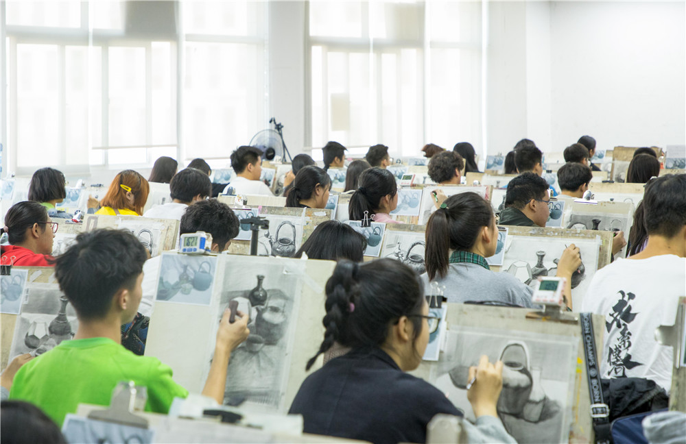 南京画室分享美术艺考指南，这些内容是你想了解的吗？