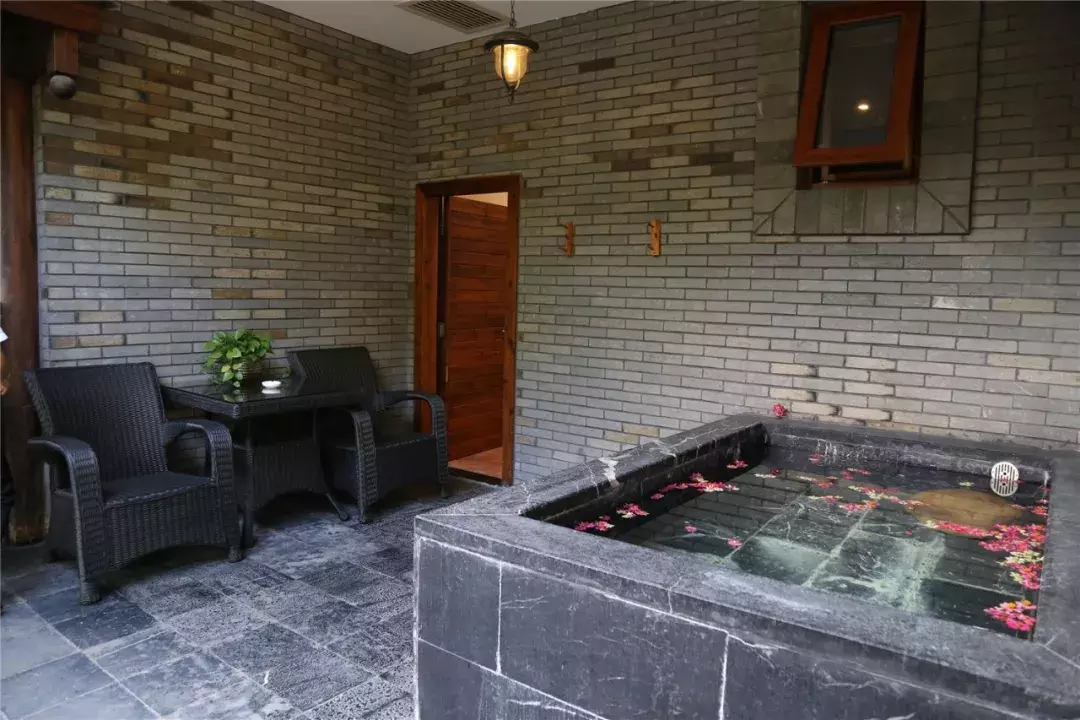 点子王七岁生日会等你来！水上狂欢盛宴，清凉又刺激