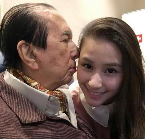 窦骁的富贵情史，与2位富家女擦肩而过后，靠魅力征服了赌王千金