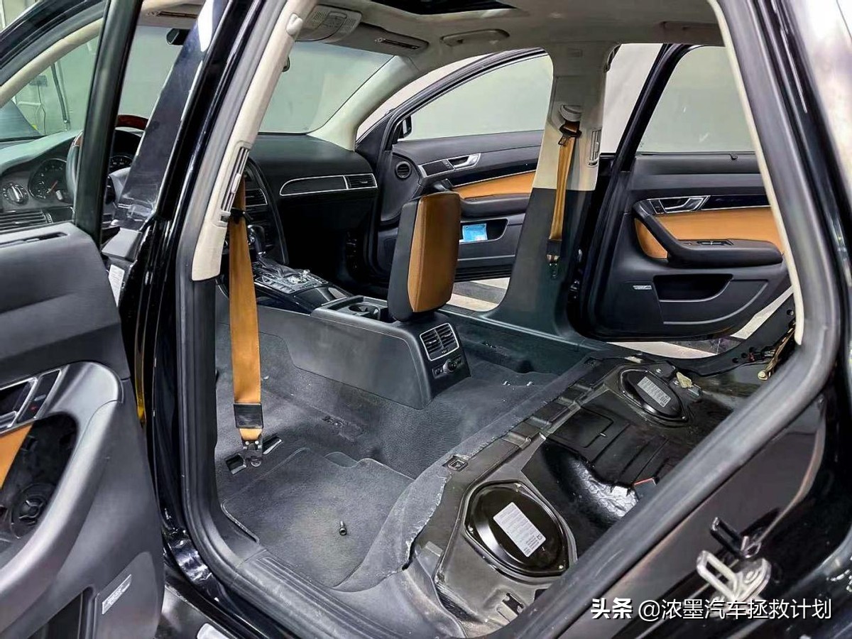 「志在千里」自用奥迪A6武装RS6内饰，带你领略溢出屏幕的震撼感