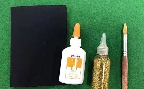 15款创意手工圣诞树，比买的好看多了，材料简单在家就能做！收藏