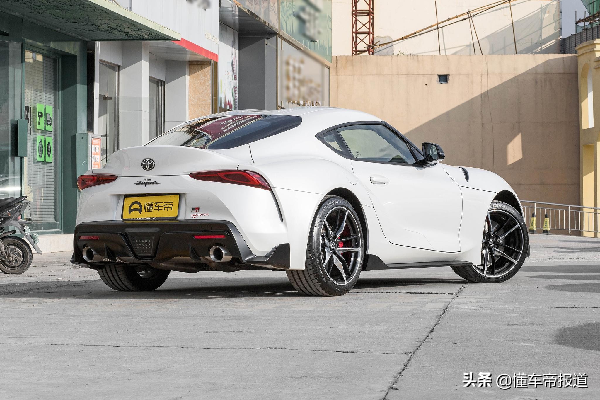 新车|售49.6万起,丰田全新supra上市,"牛魔王"回归