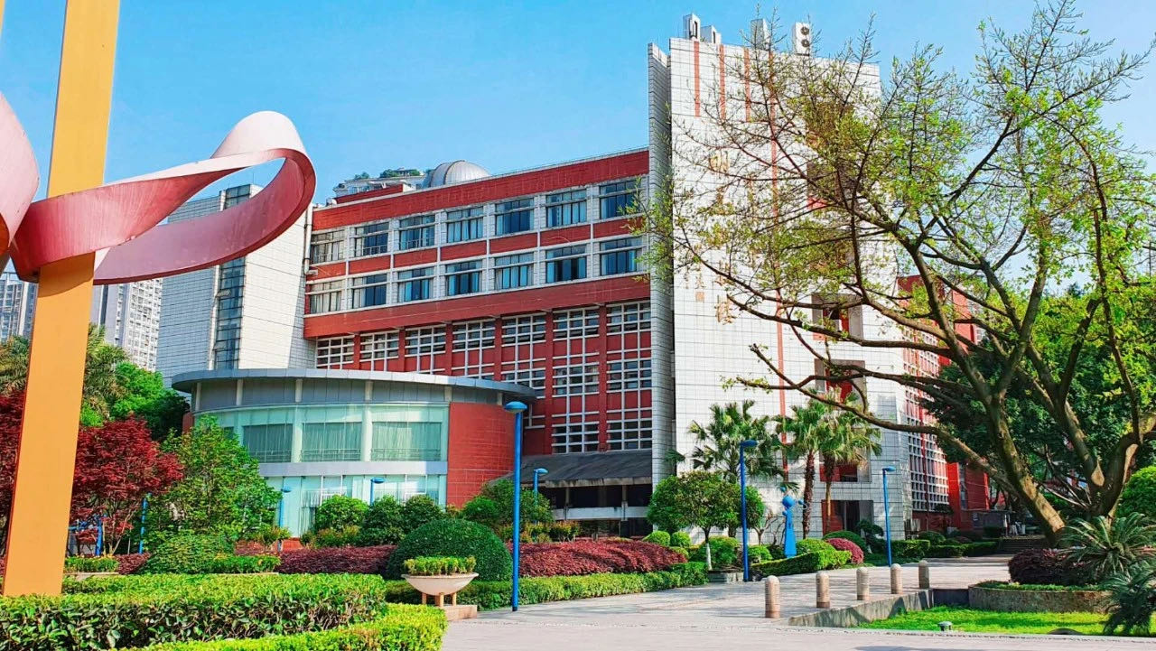 对比：2021重庆一中、南开、八中高考情况通报，供你参考