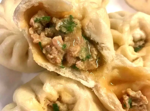 酷！坐拥19个食堂，汇聚8大菜系，武汉这所高校把餐厅打造成了“网红”