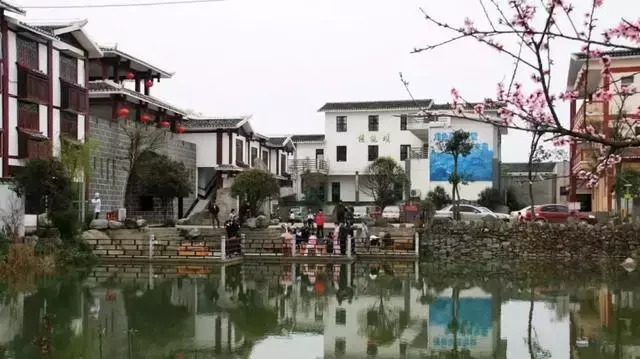 这是贵州村庄？感觉像欧洲童话小镇！春节自驾游就去这里耍！